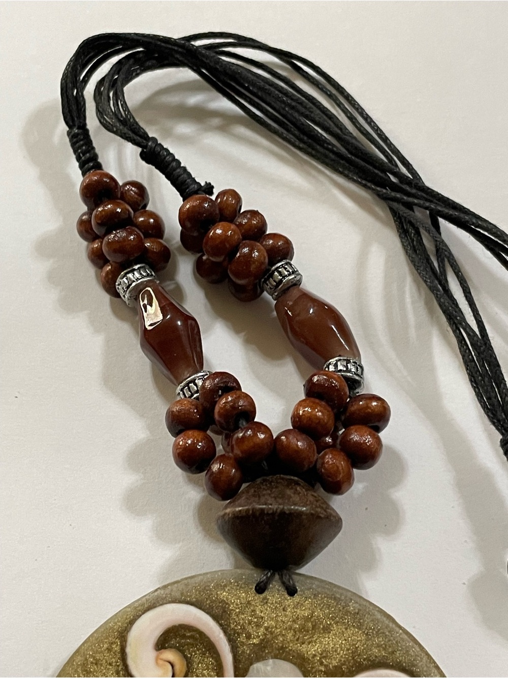 Unique Shell, Resin, Wood & Glass Disc Bead Cord Necklace #9746 ❤️🔥 - Picture 3 of 9